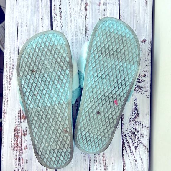 Victoria's Secret Striped Faux Fur Slides size Large - Picture 12 of 14